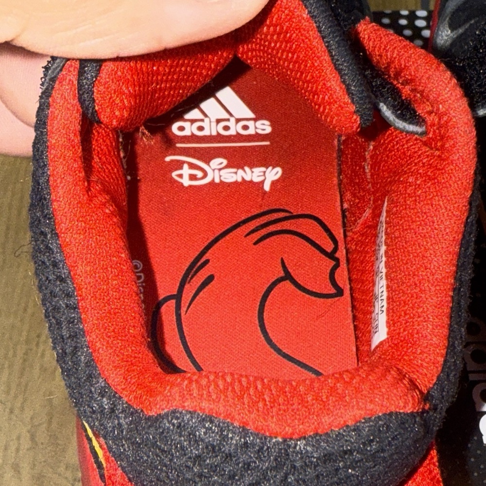 Adidas Toddler Disney Mickey Mouse Boys ActivePlay 1 Shoes Black Red Size 6K - Picture 12 of 16